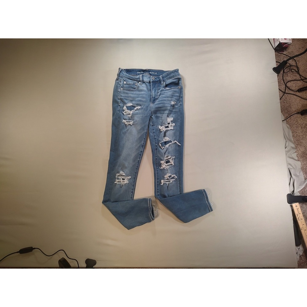 American Eagle Jeans Womens Size 6 Blue Denim Ripped Distressed Skinny Jegging